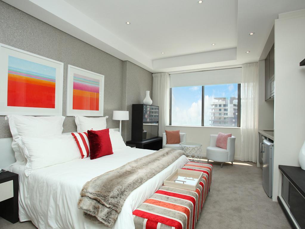 Luxurious Sandton Skye Apartment エクステリア 写真